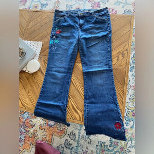 PAC Sun, Lilu Jean, size 15 Long with embroidered flowers